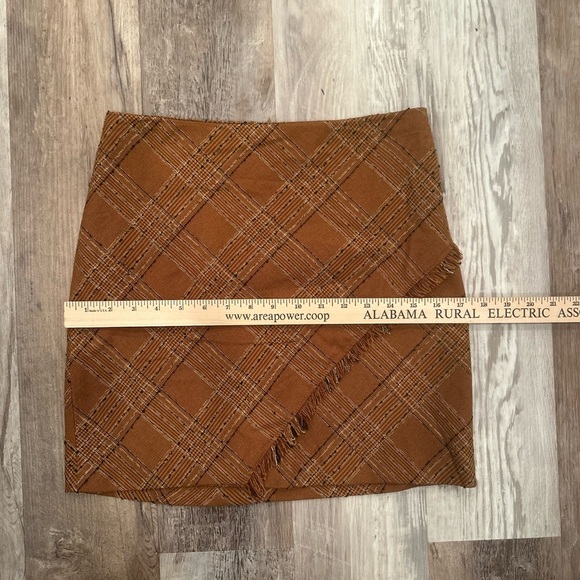 Free People Brown Plaid Tweed Fringe Mini Skirt Fall Preppy Academia Sz 4 - Picture 4 of 9